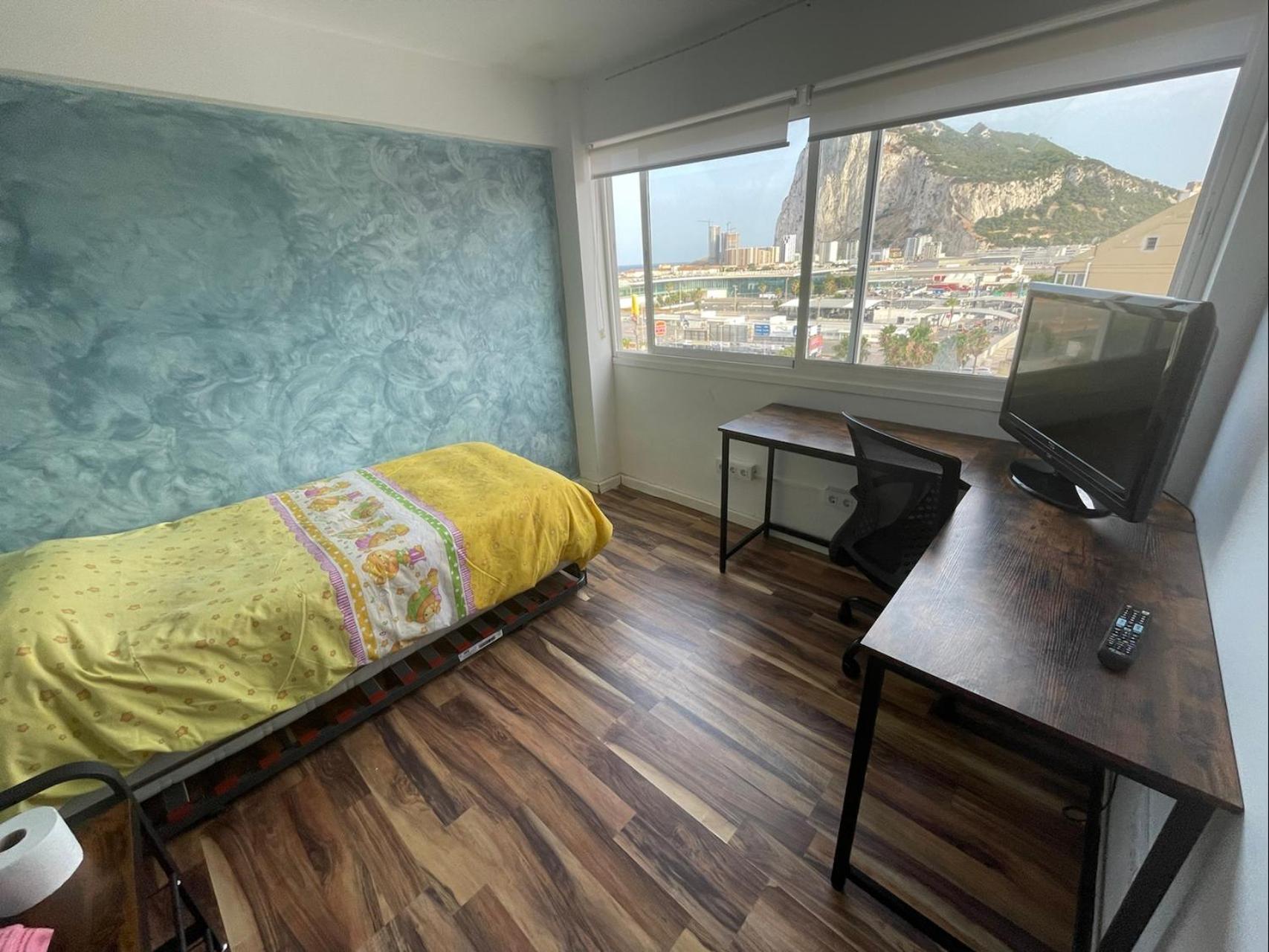 Closest Room To Gibraltar Border La Línea de la Concepción Екстериор снимка